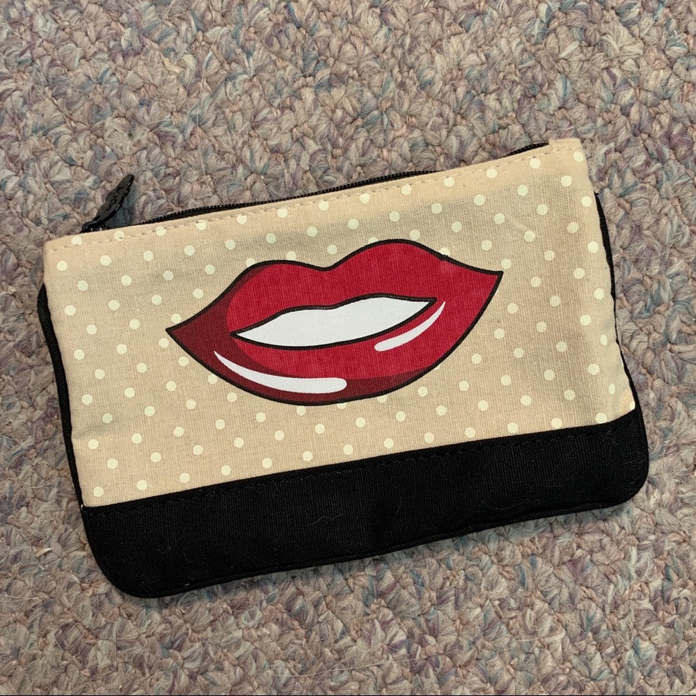 Tan & Black with Lips Print Makeup Bag